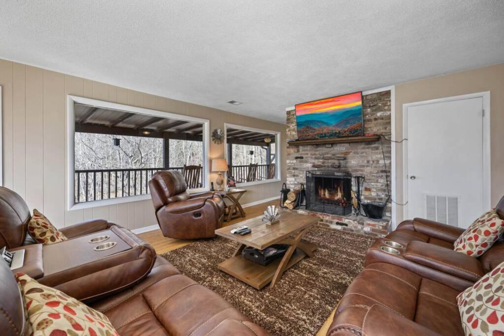 Happy Trails - Cobbly Nob Resort Home Gatlinburg Exteriér fotografie